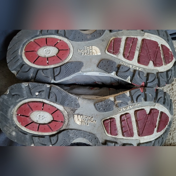 Northface shoes - Picture 4 of 6